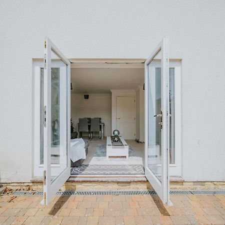 Linen Cottage- Parking, Leds, 4K Tvs, 5G Wifi And More! Bath Kültér fotó