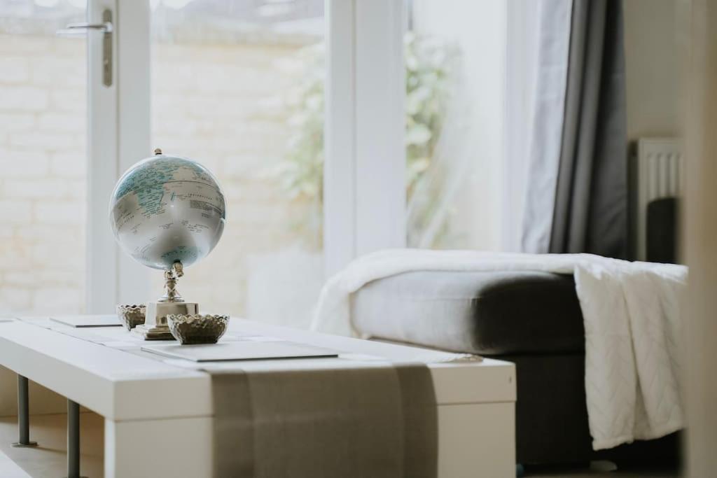 Linen Cottage- Parking, Leds, 4K Tvs, 5G Wifi And More! Bath Kültér fotó