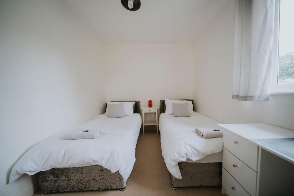 Linen Cottage- Parking, Leds, 4K Tvs, 5G Wifi And More! Bath Kültér fotó