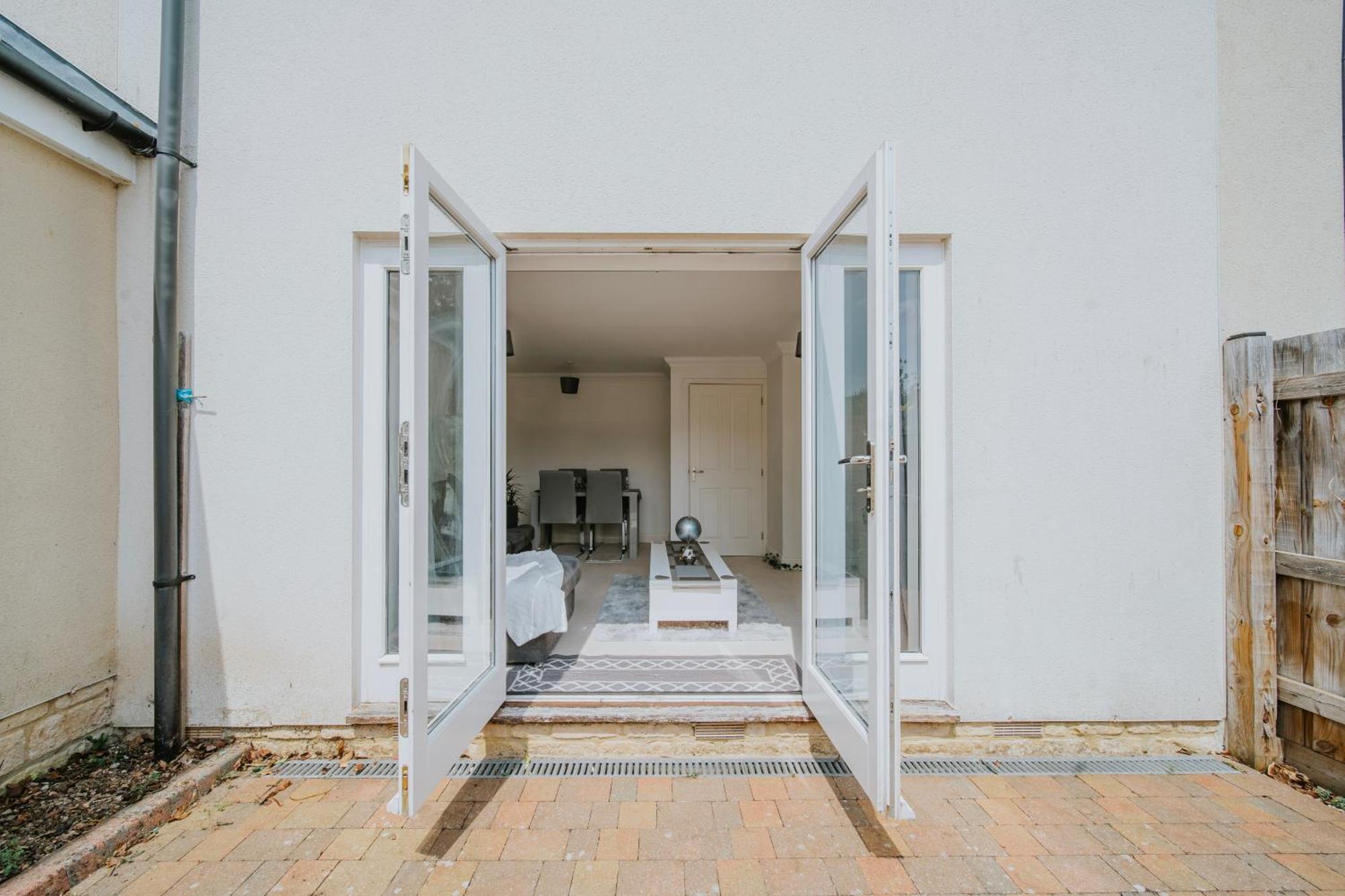 Linen Cottage- Parking, Leds, 4K Tvs, 5G Wifi And More! Bath Kültér fotó