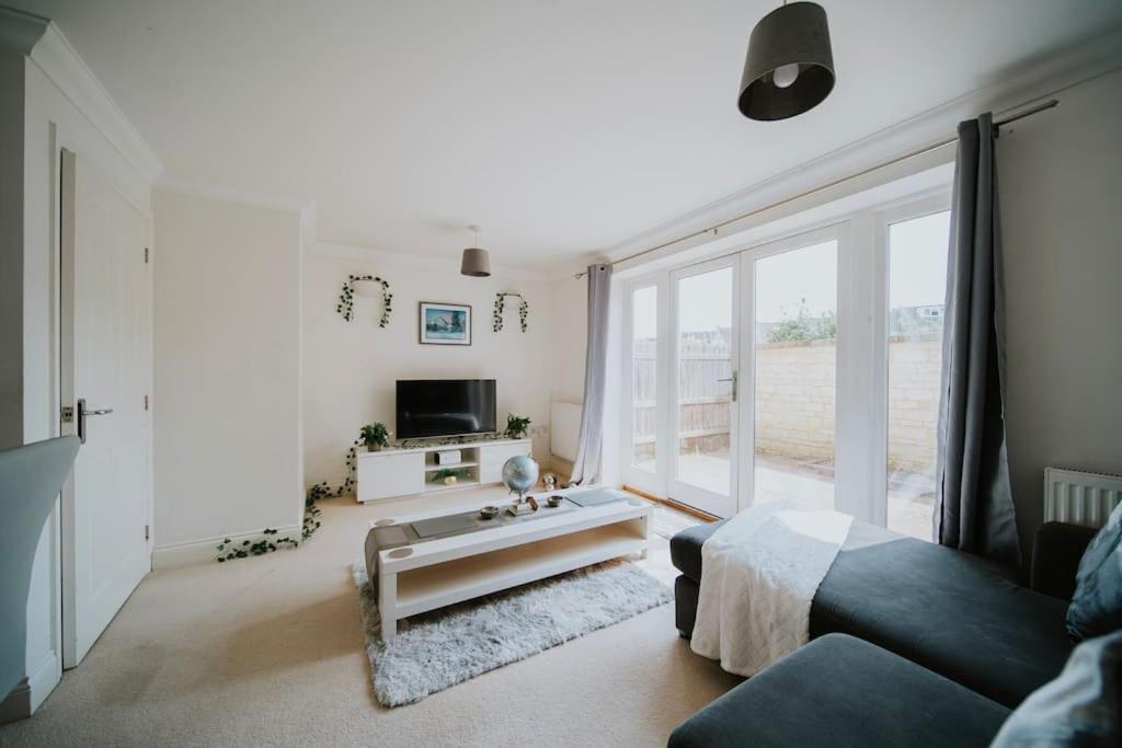 Linen Cottage- Parking, Leds, 4K Tvs, 5G Wifi And More! Bath Kültér fotó