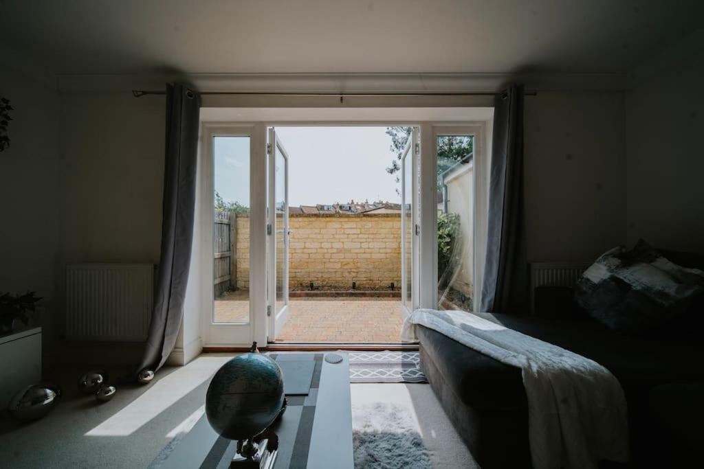 Linen Cottage- Parking, Leds, 4K Tvs, 5G Wifi And More! Bath Kültér fotó